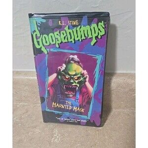 R.L.Stine Goosebumps  The Haunted Mask Movie VHS 1995 Tested Clamshell Free Ship